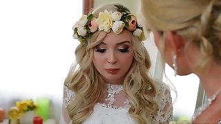 Wedding G/g Activity With Lexi Lore & Kit Mercer